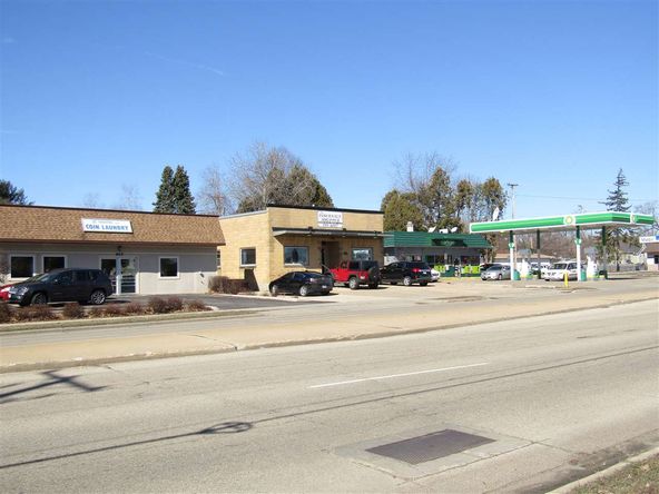 941 N Washington St, Janesville, WI 53548